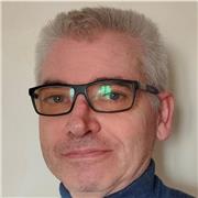 laureato col massimo pluriennale esperienza impartisce ogni ordine
